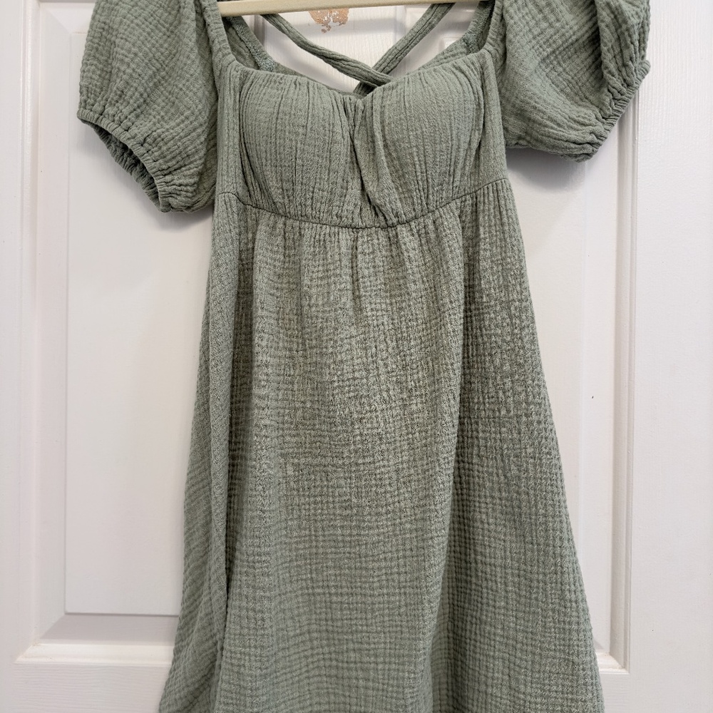 Princess Poly, size 2/small, green